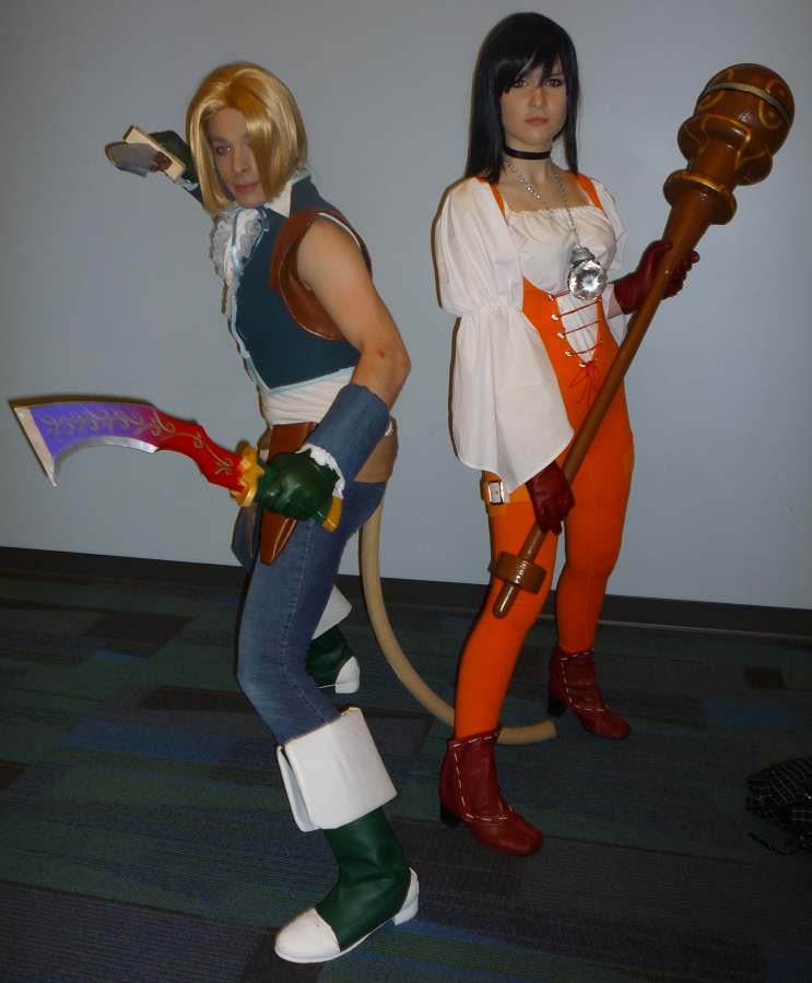 Zidane and Garnet from final Fantasy IX cosplayers at Ohayocon 2010